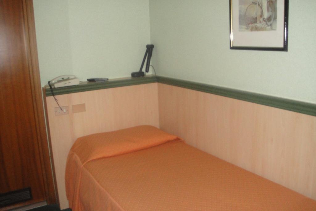 מילאנו Hotel Scala Nord חדר תמונה